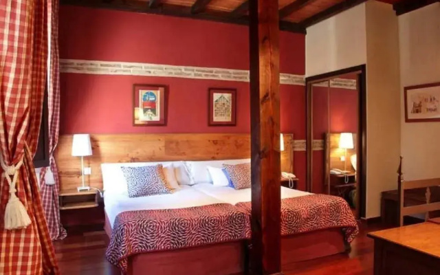 Hotel Real Monasterio de San Zoilo