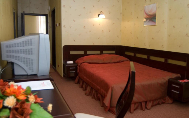 Hotel Complex Unikat