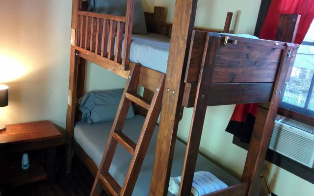 Site 61 Guesthouse
