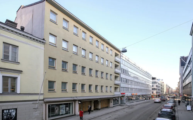 Kotimaailma Aparthotel Kamppi 1BR with balcony
