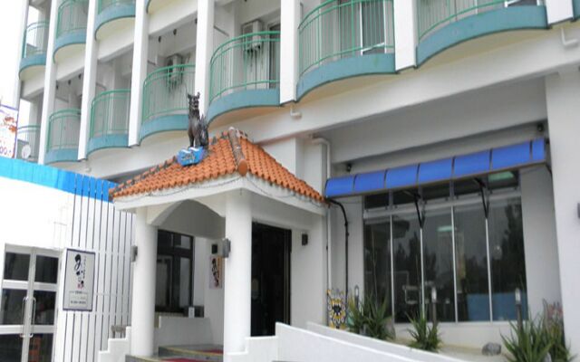Отель Ocean View In Kibougaoka Центр Окинавы вид на фасад