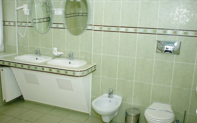 Отель Орлиное гнездо