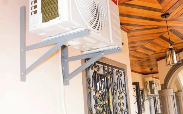 Bel Appartement Meublé À Yaoundé - Odza