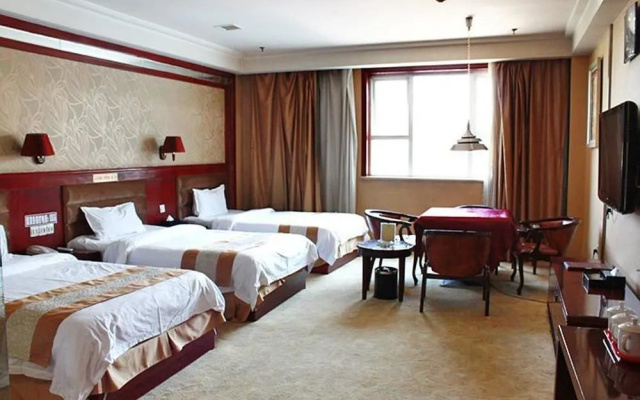 Shi Ji Huang Chao Holiday Hotel
