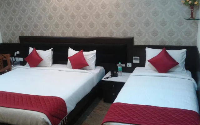 Hotel Sumi Palace