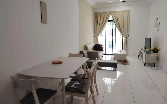 Paradigm Mall Platino 2BR 2FREE By Natol