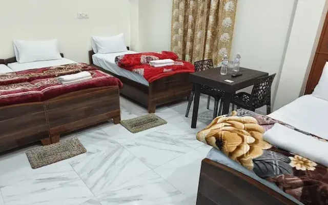 Hotel Ganga Palace By GRB