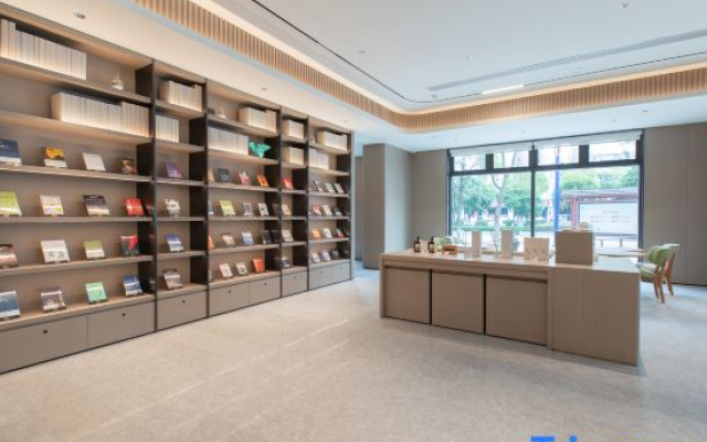 JI Hotel (Jiujiang Lushan Station Zhonghua Xianmu Park)
