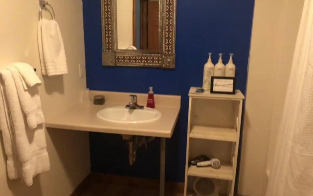 Loft 3 - 1 of 5 downtown