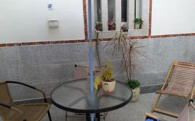 Lanshe Homestay