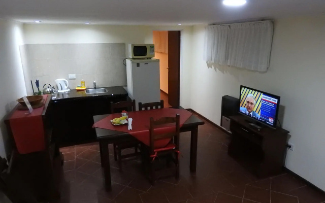 Altos Valeria Apart Hotel
