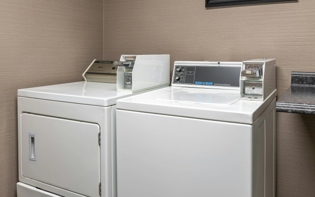 Hampton Inn Kansas City-Lee's Summit