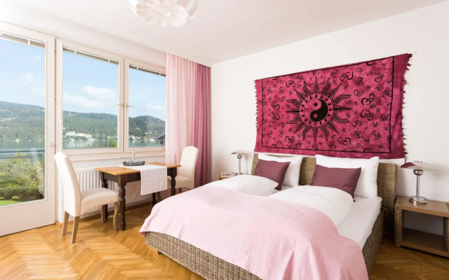 Hotel Lamplhof - Lichtpfad Wörthersee