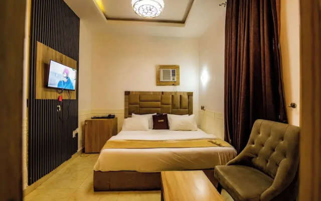 RJ Hotels And Restuarant