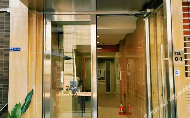 Hotel J&C-I