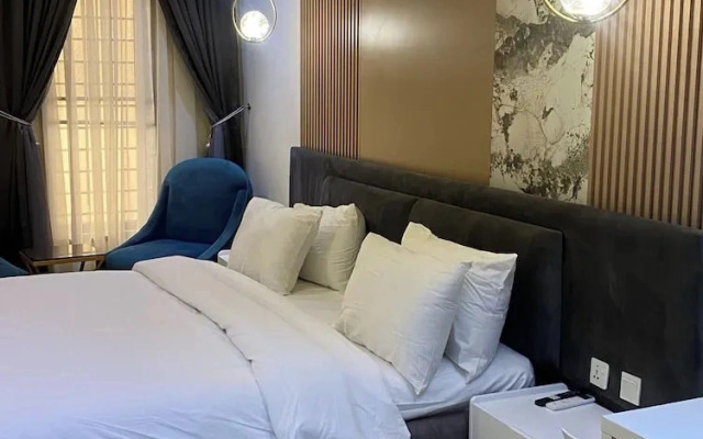 Dmatel Gold Hotel