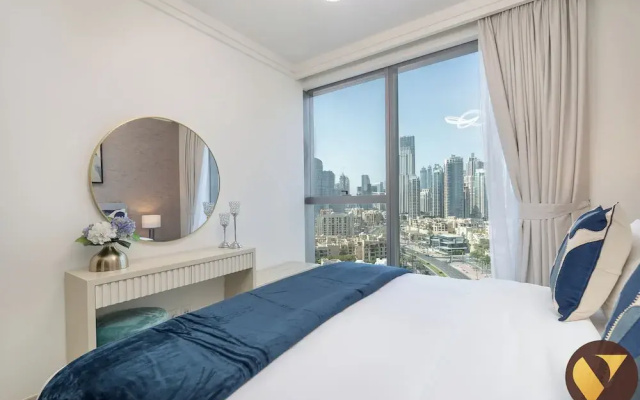 Vogue| Boulevard Point Direct access to Dubai Mall