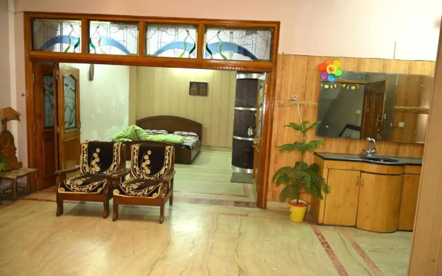 Shri Homestay