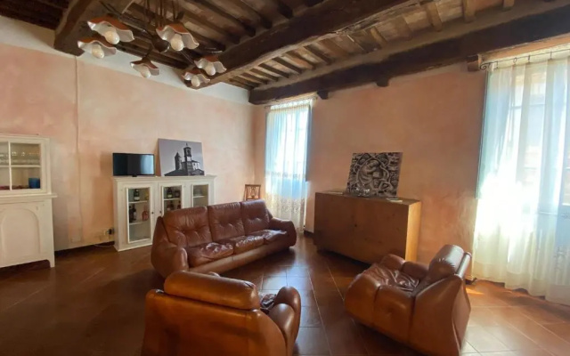 CASA DI NONNA RINDA-Via del Castello n6