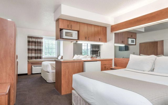 Microtel Inn & Suites by Wyndham Rice Lake