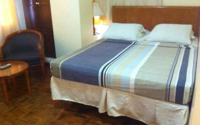 Tondaligan Beach Hotel