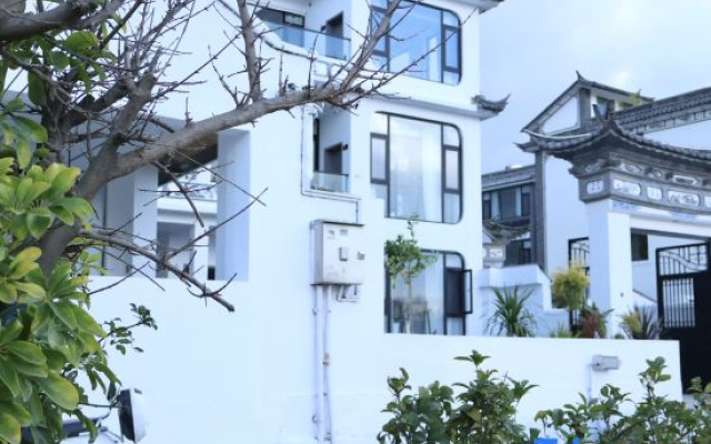 Dali Haixin Sunrise Sea View Beauty Stay (Erhai Caicun Branch)