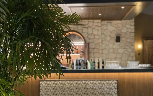 Отель Crowne Plaza West Cairo Arkan by IHG