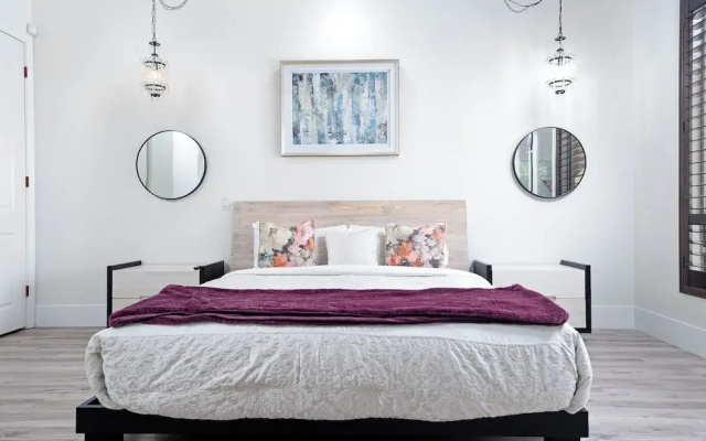 Casa Serenity Luxury Living w/ Pool & Jacuzzi