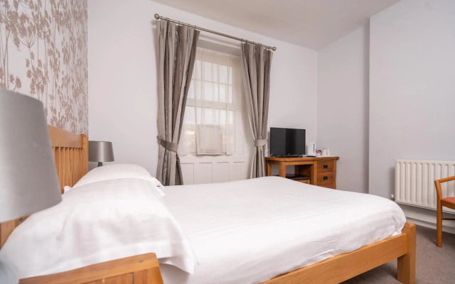Lauriston Hotel