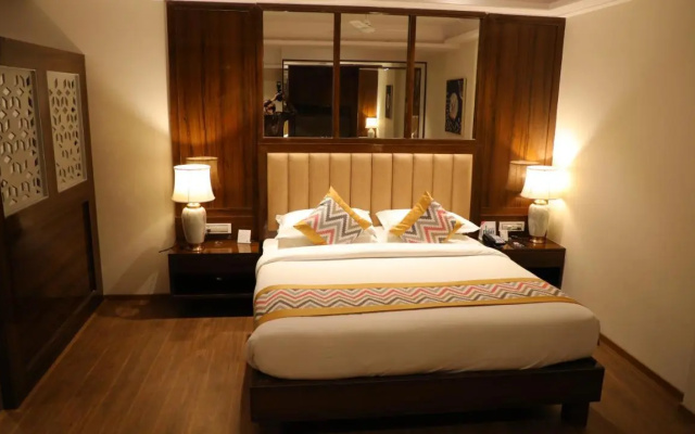 Oaktree Hotel