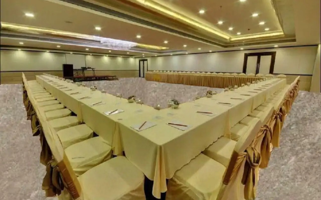 The Laurent and Banon Resorts
