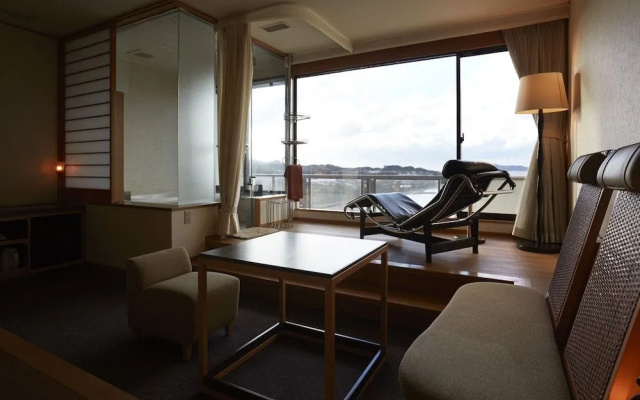 Yuyawan Onsen Hotel Yokikan
