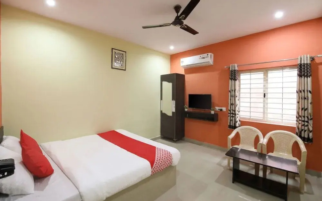 Oyo 18969 H3 Rooms
