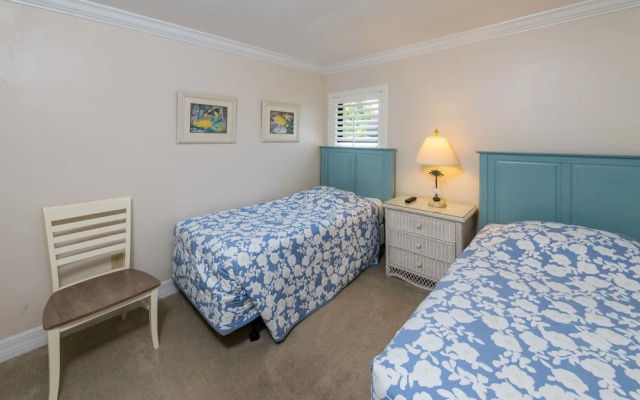 Sanibel Moorings Condo Resort