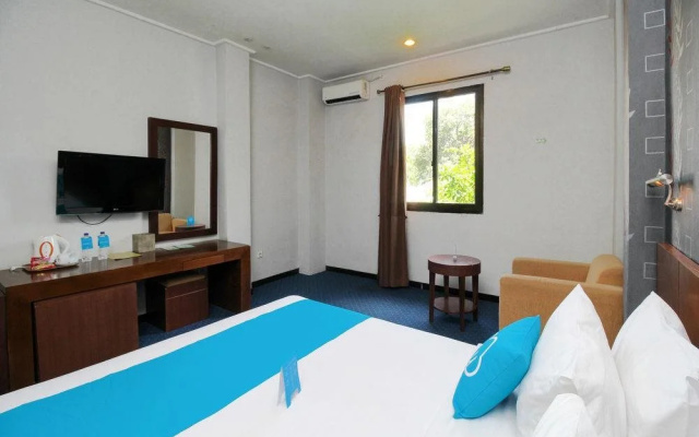 Hotel Makassar Marine
