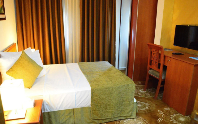 Amerie Suites Hotel