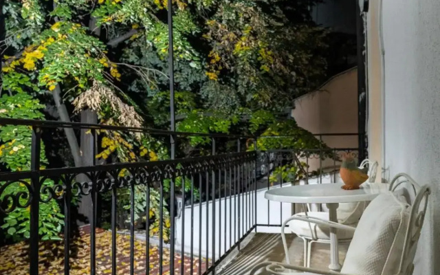 Lovely Apartment in center of Belgrade