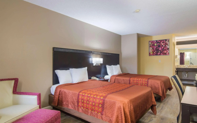Rodeway Inn & Suites Monroeville - Pittsburgh