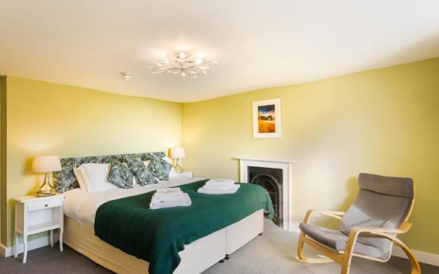 Lyme 1 Hotel