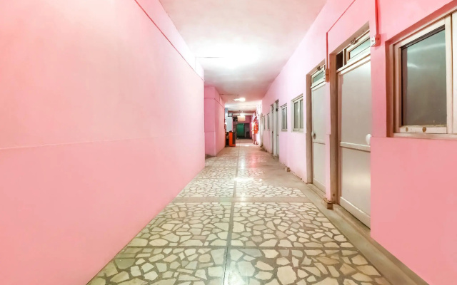 SPOT ON 77881 Kasturi Sai Darbar