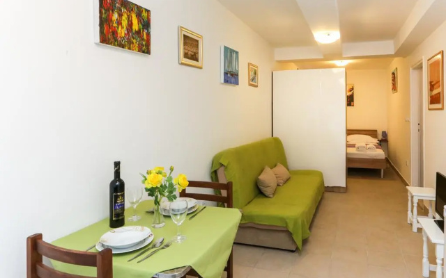 Apartment Edita