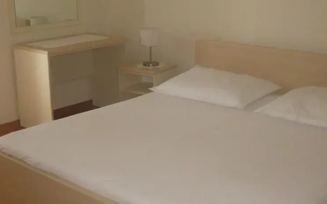 Apartment Skunc