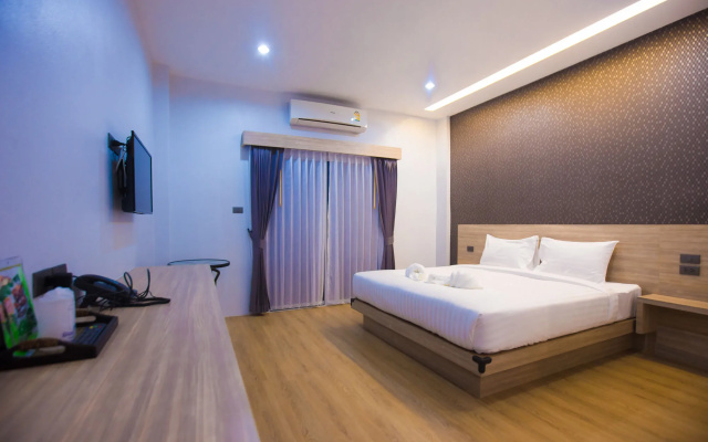 The S.G Hotel