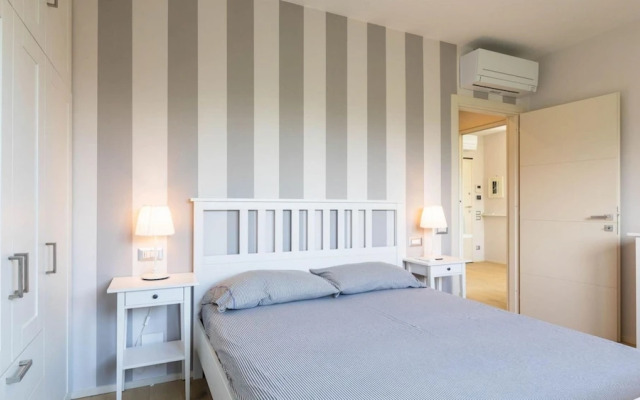 Italianway - Luxury Apartment in Modern Villa 2
