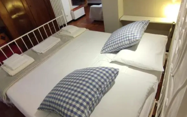 Independent apartment with a fabulous patio - Casa Penny