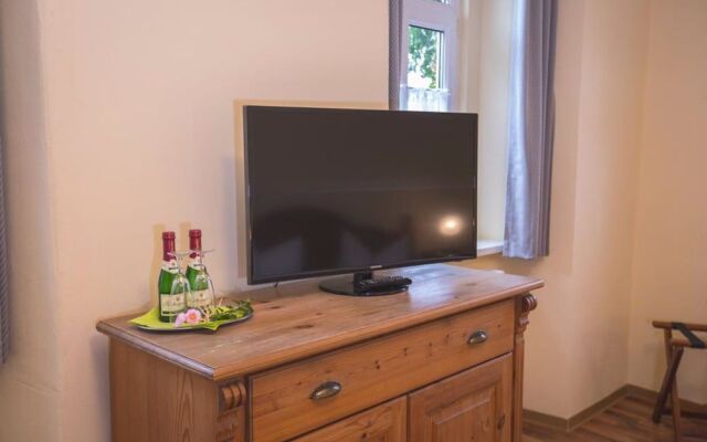 Friedrichshof Restaurant & Pension
