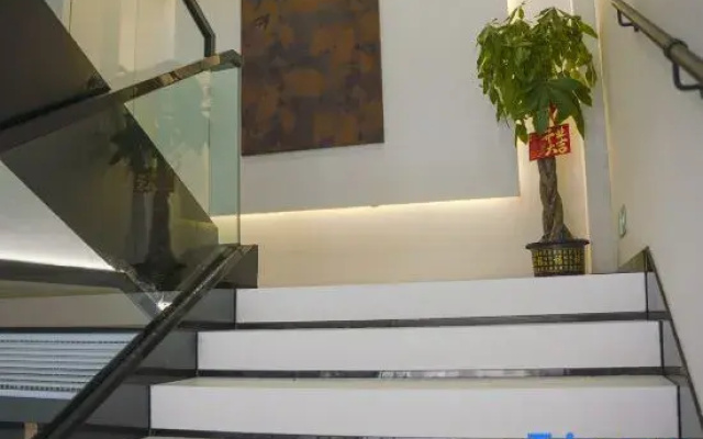 Yasu Hotel