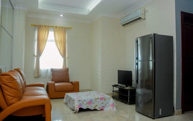 Exclusive 2Br The Bellezza Apartment With City View
