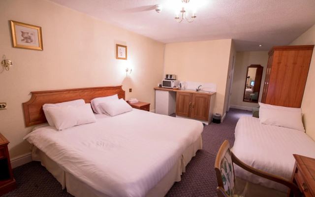 Harefield Manor Hotel
