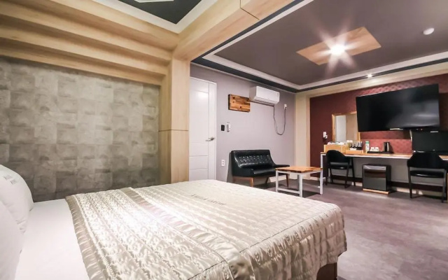 Gumi Wonpyeongdong Hotel Ruby